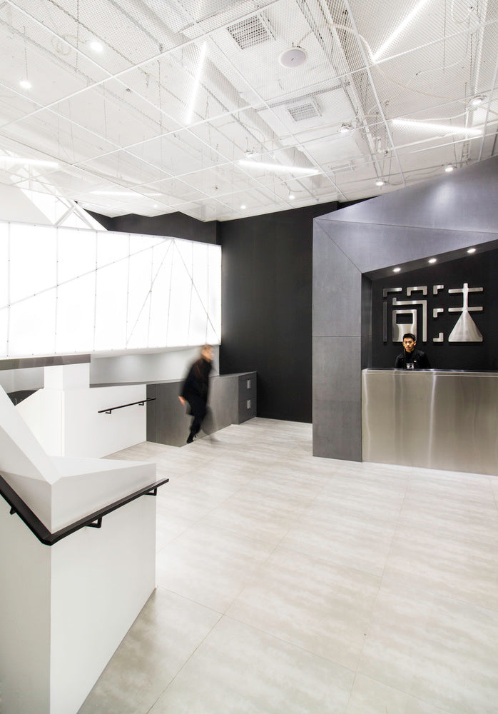 Designing a Welcoming and Luxurious Beauty Salon Space — M2 Retail