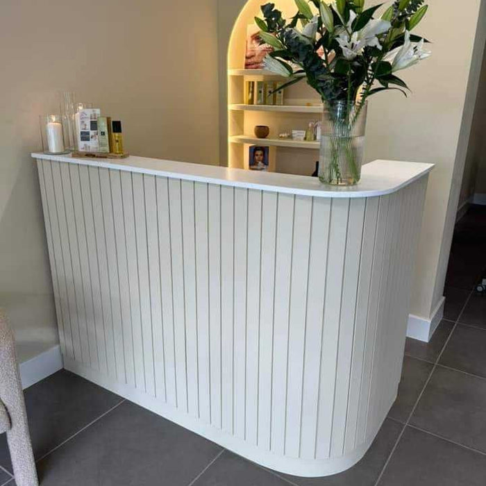 Trendy Reception Desk Ideas for Luxury Spa Salons