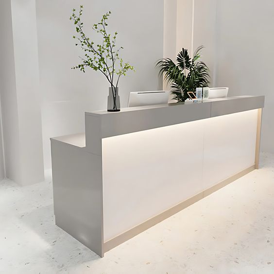 Stylish and Functional: Reception Desk Trends for Hair Salons in 2024