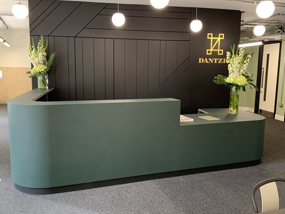 Inspiring Reception Desk Ideas from Top Hair Salons Around the World