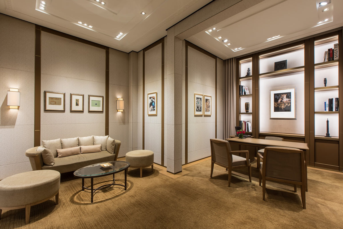 The Importance of VIP Rooms or VIP Table for Jewelry Store Interior ...