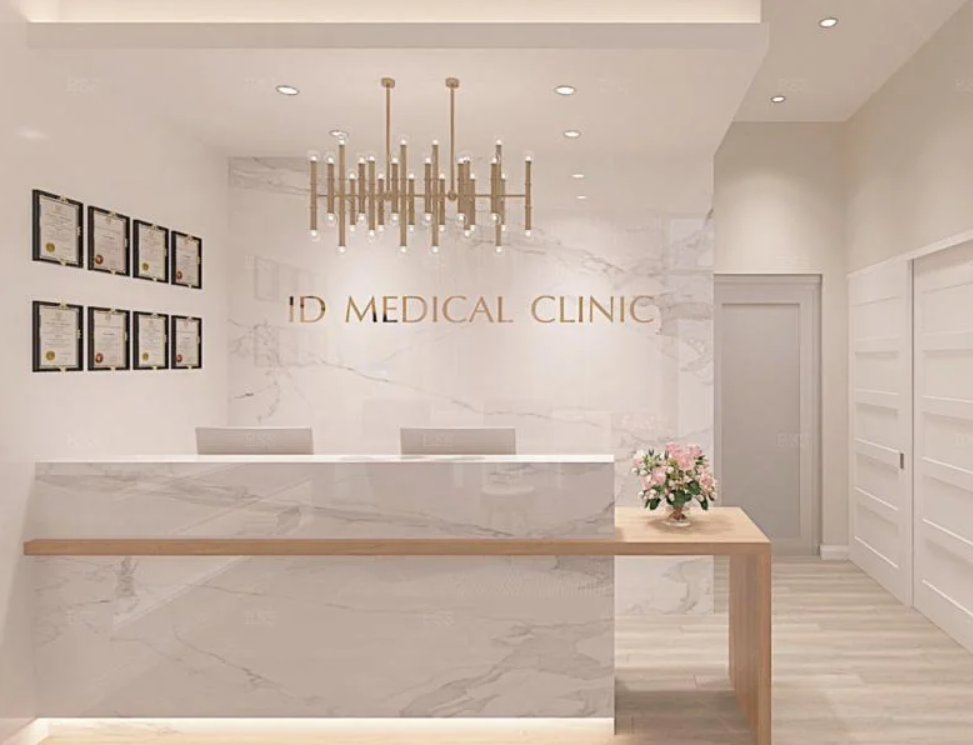 Creating a Welcoming Environment: Custom Reception Desks for High-End ...