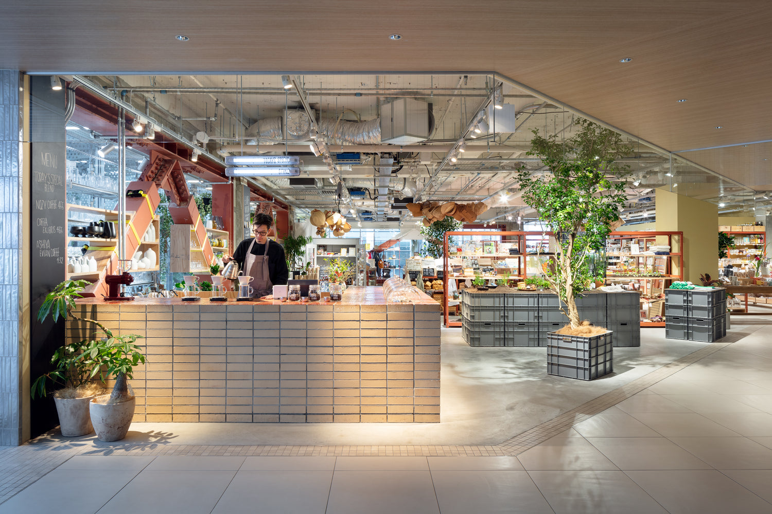 The Art of Luxury: Customized Reception Desks for Prestigious Retail E ...