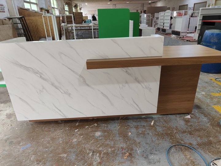 Eos Large Reception Desk