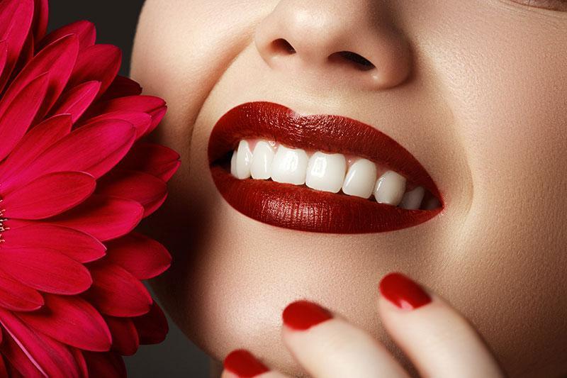 Lipstick Poster - M2 Retail